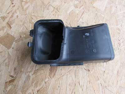 BMW Intake Air Scoop Air Channel (Cyl 1-4), Right 13717577470 F01 F10 F12 5, 6, 7 Series3